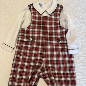 Long sleeve shirt piped in dark green and plaid john john